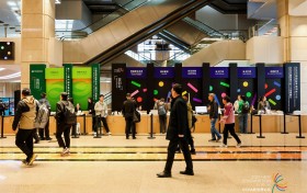 新希望味业出席2025中国国际零售创新大会，“有言有味”入选创新案例